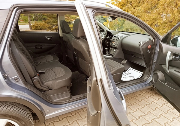 Nissan Qashqai+2 cena 28999 przebieg: 200000, rok produkcji 2009 z Łask małe 704